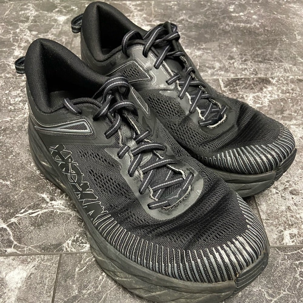 Hoka One One Bondi 7 4E